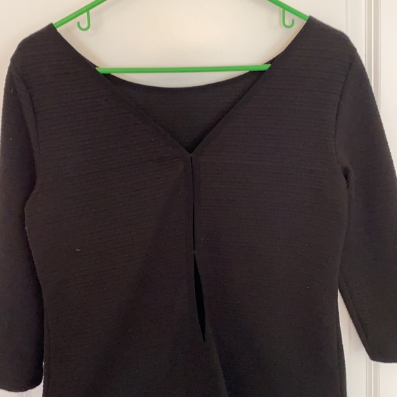 Black 3/4 long sleeve - Picture 3 of 3